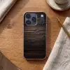 Hout - Grillige nerven Telefoonhoesje iPhone 17 Pro klein -sfeer1