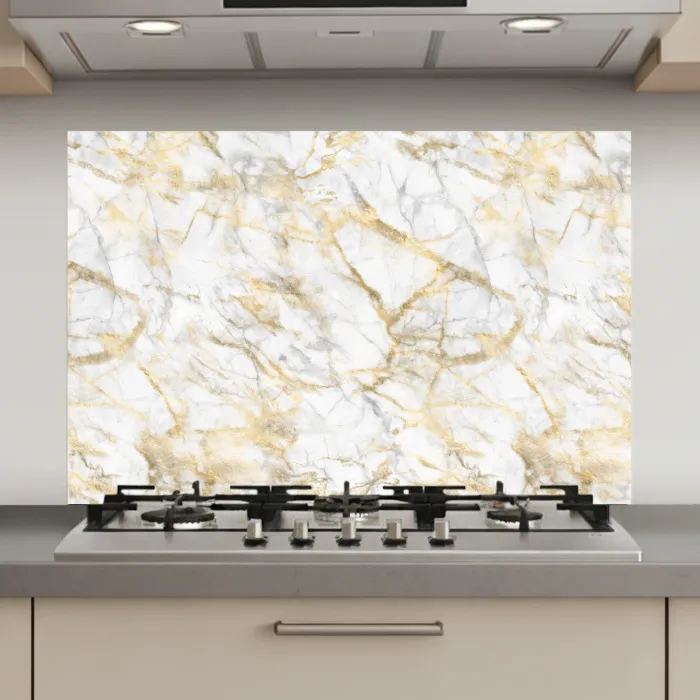Marmer - Wit - Expressief - Goudaccenten keuken achterwand spatscherm klein 900 -3d_website