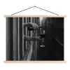 Wijnfles - Glas - Handen - Raam textielposter latten blank klein -3d