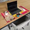 Vrouwengezicht - Krantenpapier - Abstract - Roze Muismat XXL klein -sfeer1
