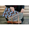 Kronkelende lijnen - Blauw - Bruin - Minimalistisch laptophoes neopreen klein 279 -tas