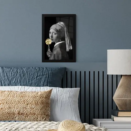 Meisje met de parel - Johannes Vermeer - Lolly - Goud fotolijst zwart zonder passe partout klein -sfeer3
