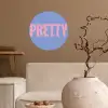 Pretty - Roze - Blauw - Golvend Wandcirkel behangsticker klein -sfeer1