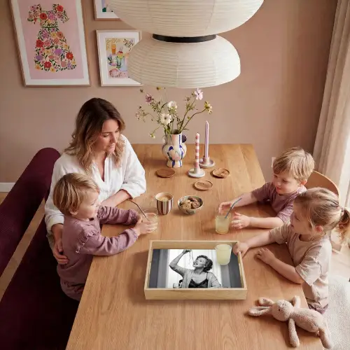 Vrouw - Spaghetti - Zwart - Wit Dienblad Rechthoek middel -sfeer4