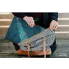 Vrouw - Water - Bikini - Oranje laptophoes neopreen klein -tas