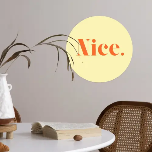 Nice - Oranje - Geel - Minimalistisch Wandcirkel behangsticker klein -sfeer3