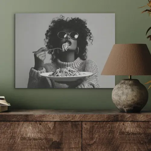 Vrouw - Pasta - Zwart - Wit PET vilt klein -sfeer2