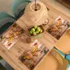 Wereldkaart - Pizza - Houten ondergrond Placemat vinyl groot -zzsfeer5_Kitchenyeah-website