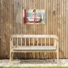 Badkamer - Vrouw - Roze Tuinposter op houten frame 2 cm dik klein -sfeer4