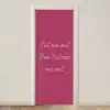 eat me out don't stress me out - Roze - Minimalistisch deurposter klein -3d_beige