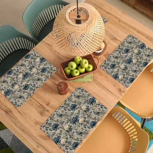 Pauw - Bloemen - Blauw Placemat vinyl groot 368 -zzsfeer5_Kitchenyeah-website