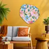 Blauw - Roze - Bloemen Wandcirkel Organisch Plexiglas middel -sfeer4