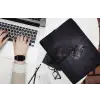 Portret - Paard - Donker laptophoes neopreen klein -bureau