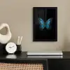 Vlinder - Blauw - Contrast fotolijst zwart zonder passe partout klein -sfeer1