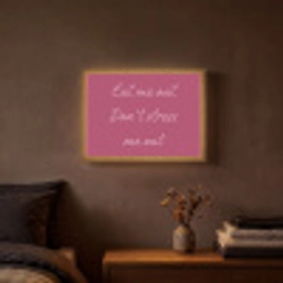 eat me out don't stress me out - Roze - Minimalistisch Light Box met batterij (Wandlamp) middel -sfeer4