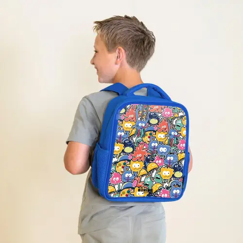 Beestjes met Grote Oogjes Kinderrugzak - Blauw middel -sfeer2