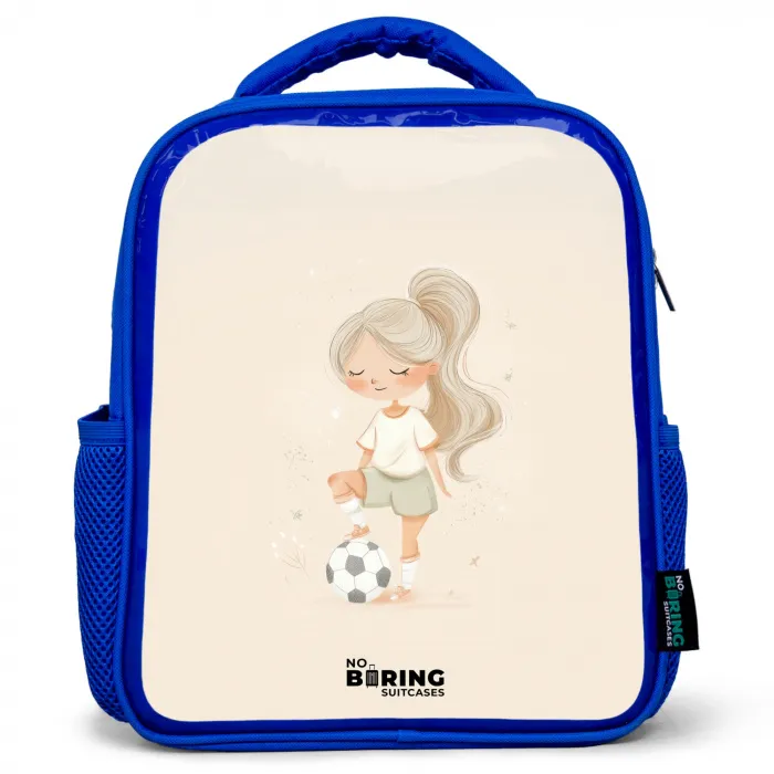Meisje met een voetbal in beige kleuren Kinderrugzak - Blauw middel -3d