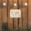 Wereldkaart - Realistisch - Beige tuinposter los doek klein -sfeer1