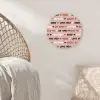 Tekst - Liefde - Roze - Patroon Wandcirkel plexiglas klein 852 -sfeer5
