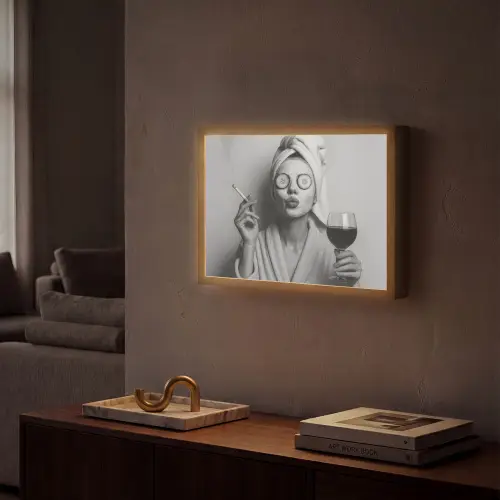 Vrouw - Masker - Wijn - Sigaret Light Box met batterij (Wandlamp) middel -sfeer1