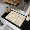 Luipaard - Klassiek - Beige Inductie beschemer met haakjes klein 777 -sfeer1