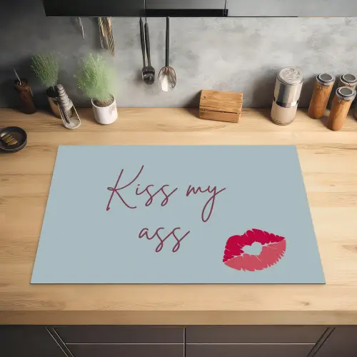Kiss my ass - Lip - Blauw Inductie beschermer vinyl 3mm klein -sfeer5