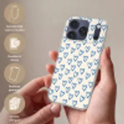 Hartjes patroon - Blauw - Beige - Liefde Telefoonhoesje iPhone 17 Pro Max klein -sfeer3_NL