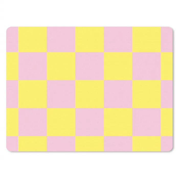 Schaakbord patroon - Geel - Roze - Blokjes muismat rubber klein -3d