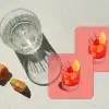 Glas - Ijsblokjes - Citroen - Kers onderzetter kurk middel -sfeer4