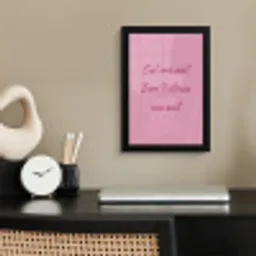 Eat me out don't stress me out - Roze - Handgeschreven fotolijst zwart zonder passe partout klein -sfeer1