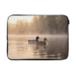 Eenden - Water - Mist - Natuur laptophoes neopreen klein -3d