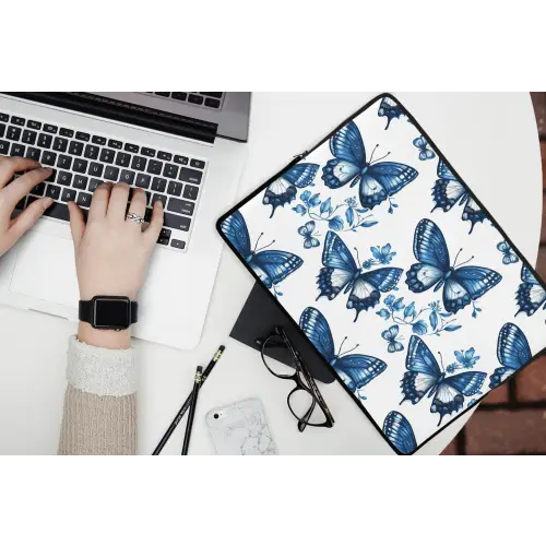 Blauw - Vlinders - Bloemen - Wit laptophoes neopreen klein 279 -bureau