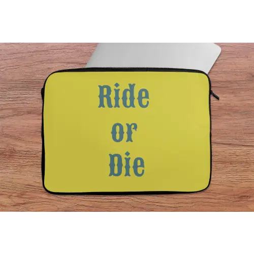 Ride or die - Geel - Blauw laptophoes neopreen klein -tafel