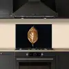 Bladeren - Chic - Goud - Planten - Zwart keuken achterwand spatscherm klein -sfeer1