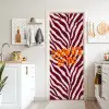 New era - Bordeaux - Zebraprint deurposter klein -sfeer5