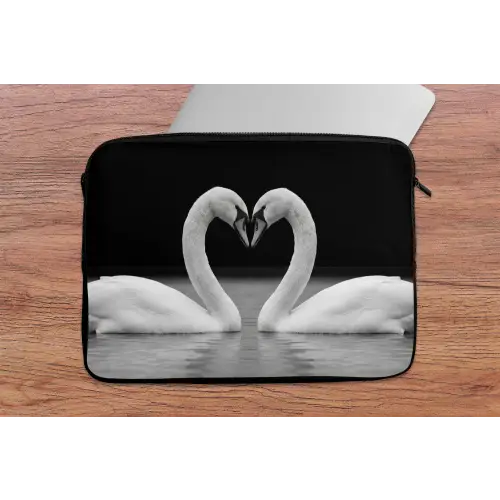 Zwanen - Hart - Zwart - Wit laptophoes neopreen klein -tafel