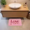 Love - Roze - Spiegeling Badmat klein -sfeer1