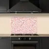 Doolhofpatroon - Roze - Wit - Abstract keuken achterwand spatscherm klein 900 -sfeer1