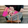 Bloemenkroon - Goud - Vrouw - Portret laptophoes neopreen klein -tas