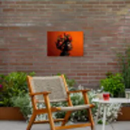 Vrouw - Chilipepers - Pepers - Bloemen Tuinposter op houten frame 2 cm dik klein -sfeer3