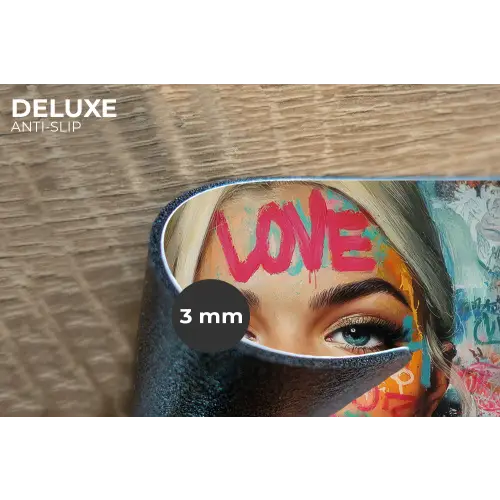 Vrouw - Kauwgom - Graffiti - Love Placemat vinyl groot -closeup