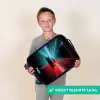 Sportwagen - Lichtstralen - Neon - Blauw Kinderkoffer - Zwart klein -sfeer4_NL
