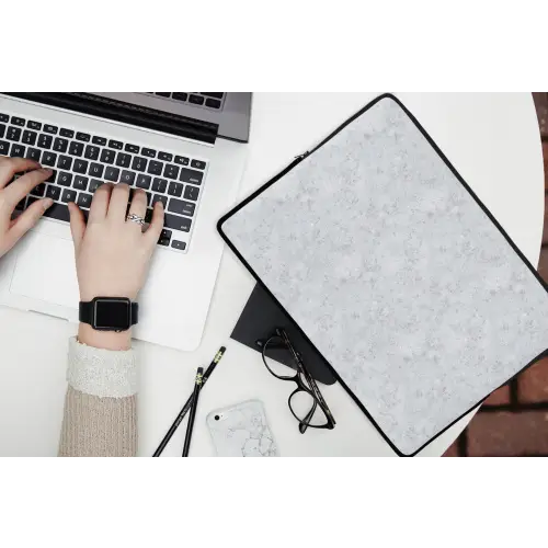 Grijs - Terrazzo-effect - Beton laptophoes neopreen klein 279 -bureau