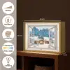 Winterlandschap - Huisje - Bergen - Uitzicht - Doorkijk - Natuur Light Box met batterij (Wandlamp) middel -USP_websiteoverzichtNL
