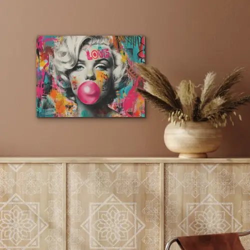 Vrouw - Kauwgom - Graffiti - Neonkleuren PET vilt klein -sfeer4