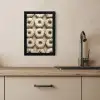 Donuts - Chocolade - Wit - Beige KitchenYeah - Keuken - Fotolijst klein -sfeer2