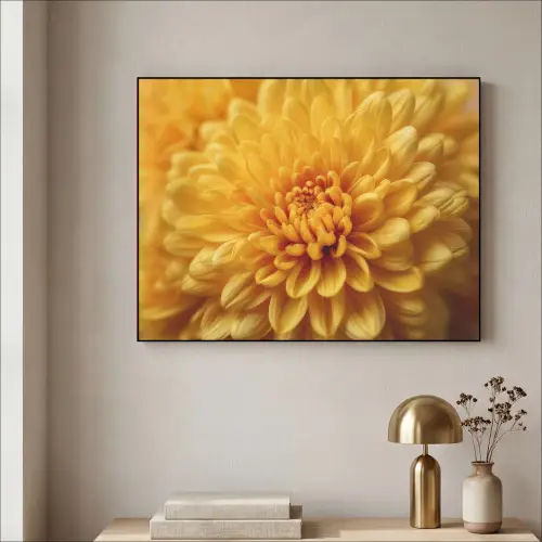Geel - Chrysant - Zachtheid Textielframe - compleet frame klein -sfeer2