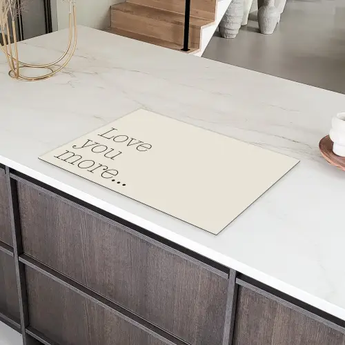Minimalistisch - Love - Beige Inductie beschermer vinyl 3mm klein -sfeer8