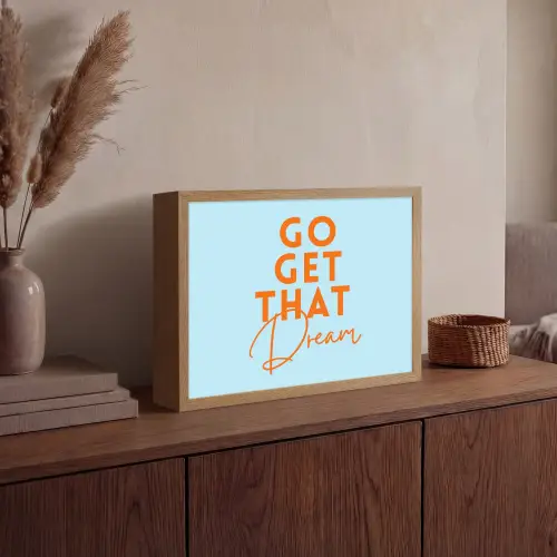 Blauw - Oranje - Tekst Light Box met batterij (Wandlamp) middel -sfeer2