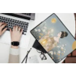 Aziatisch - Vrouw - Kimono laptophoes neopreen klein -bureau